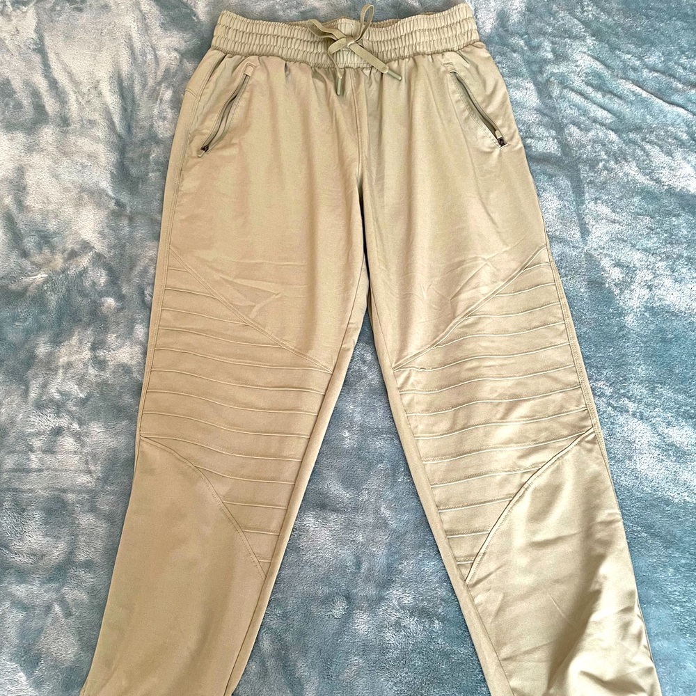 Lightweight Joggers